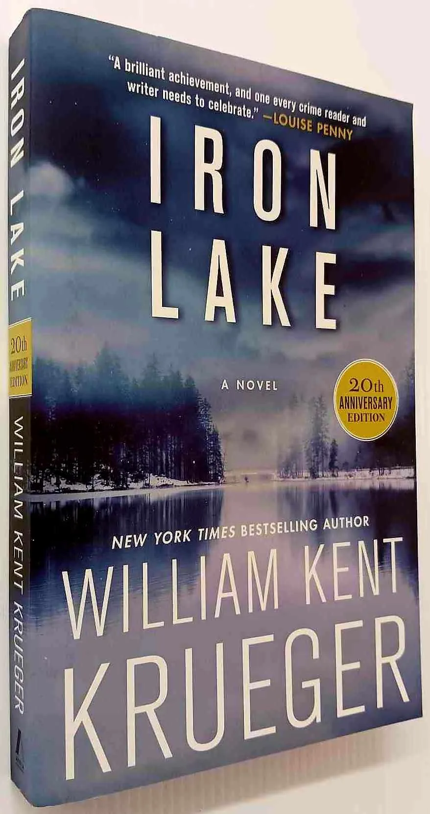 IRON LAKE - William Kent Krueger