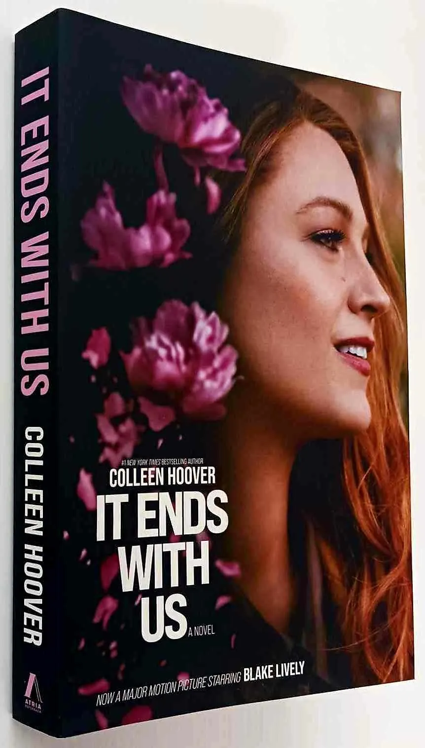 IT ENDS WITH US - Colleen Hoover