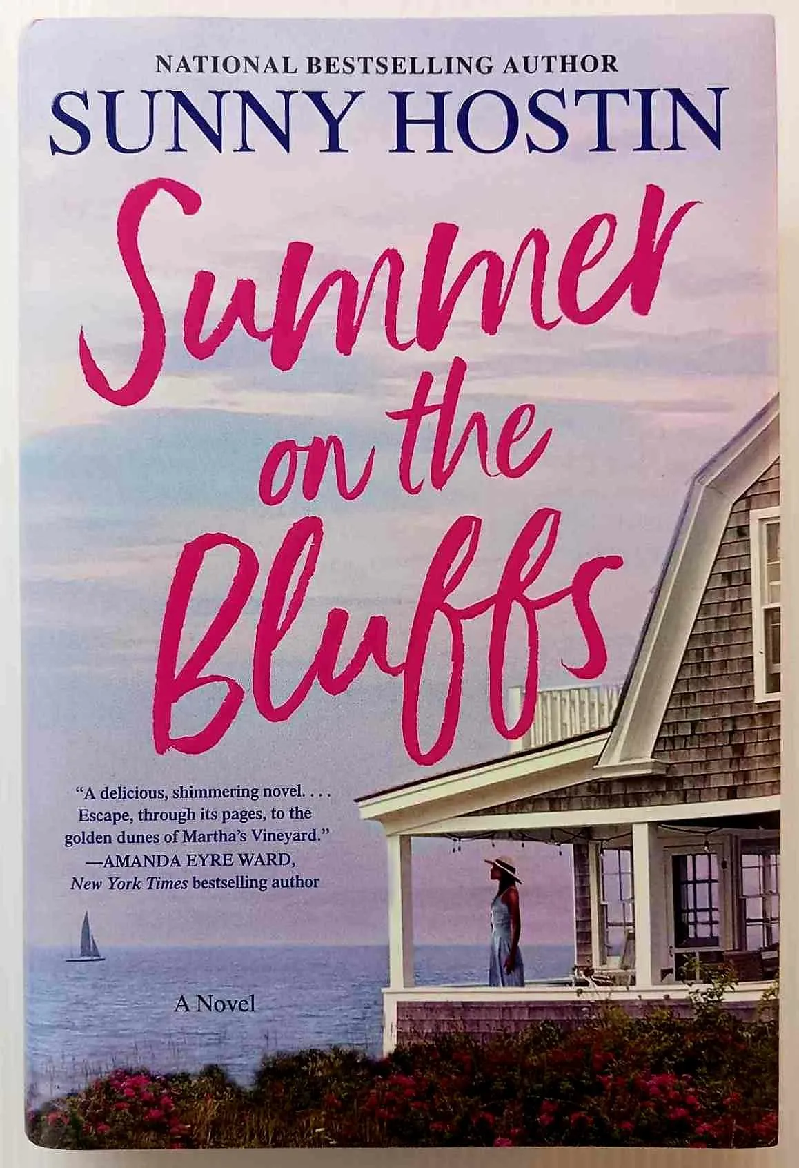 SUMMER ON THE BLUFFS - Sunny Hostin