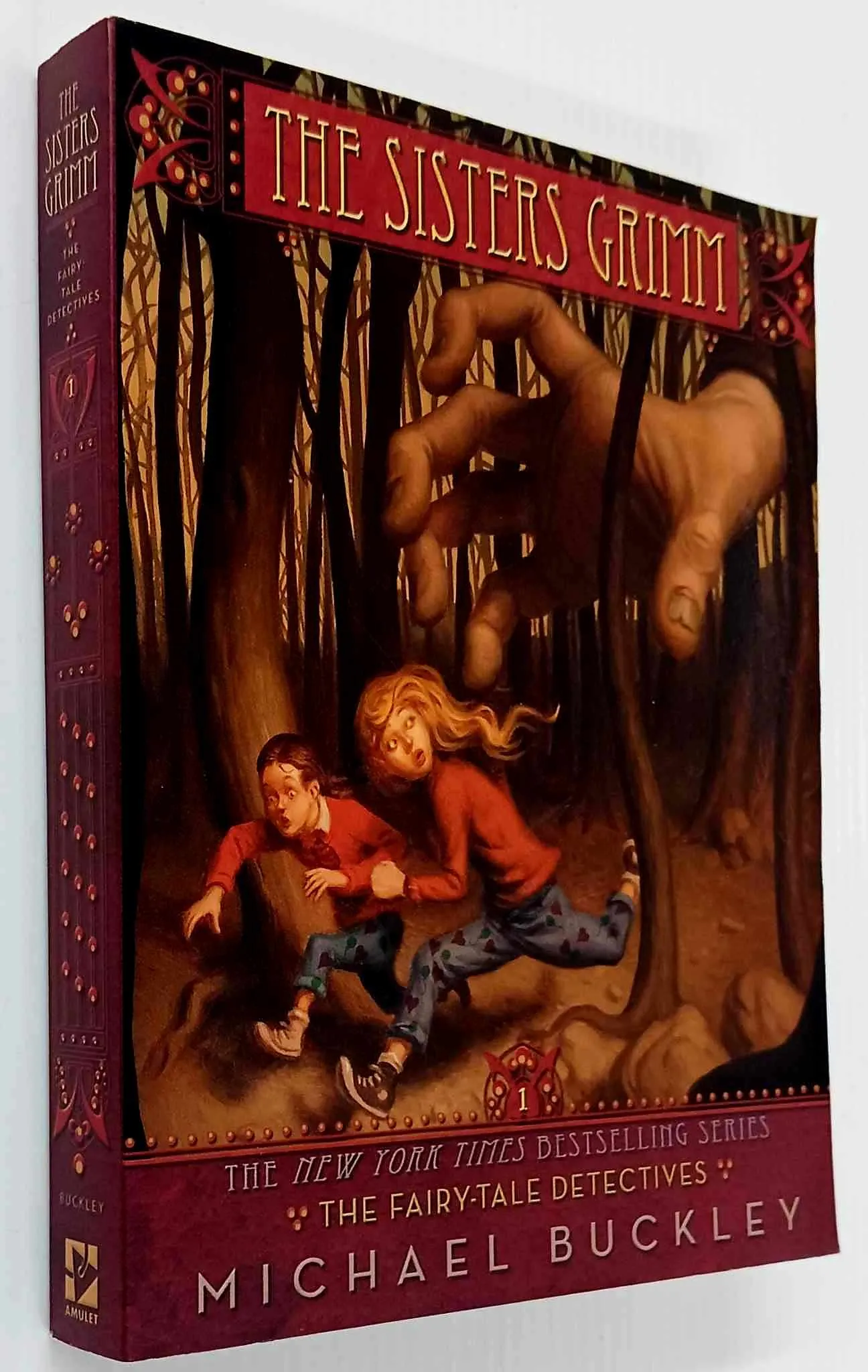 THE FAIRY-TALE DETECTIVES - Michael Buckley