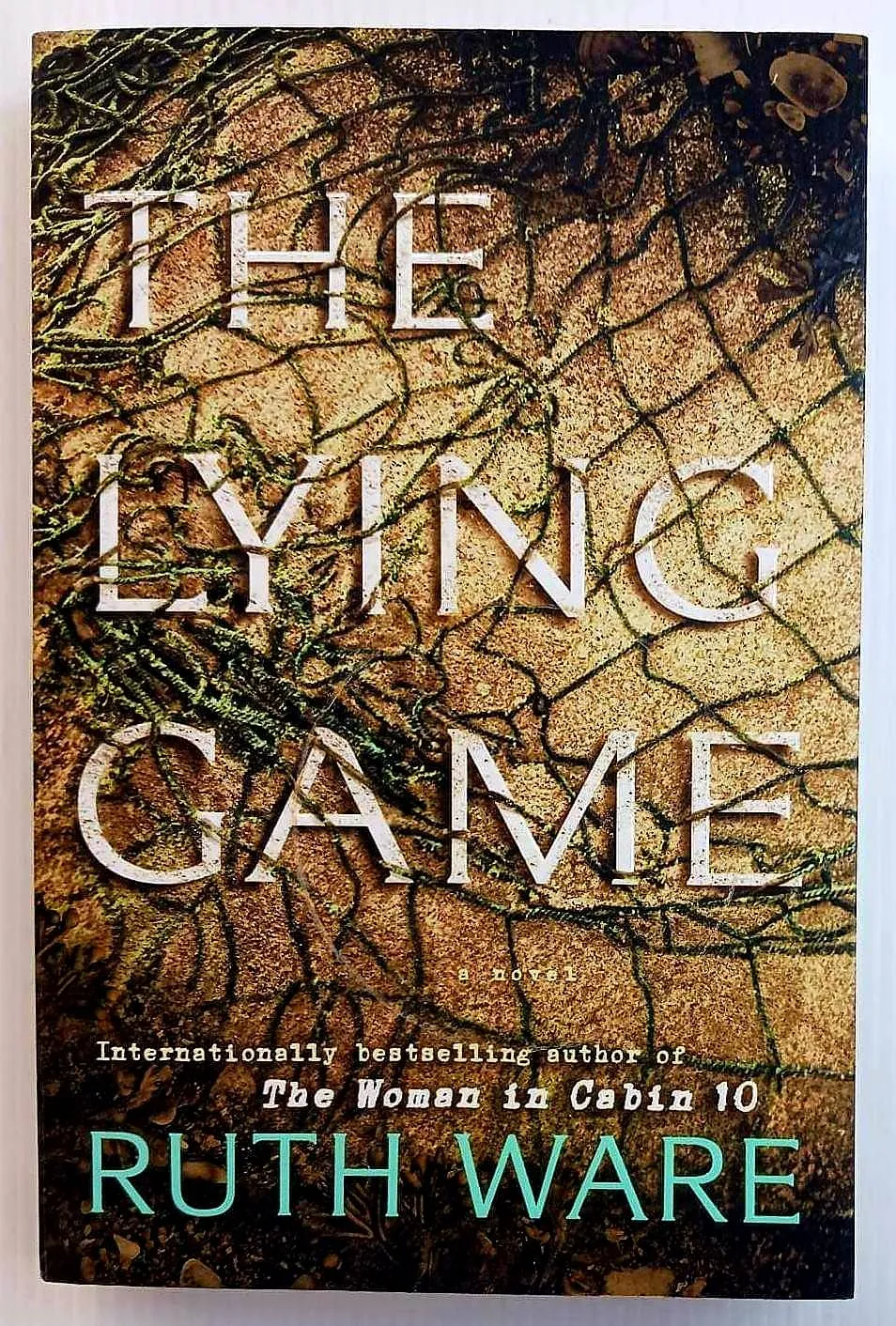 THE LYING GAME - Ruth Ware