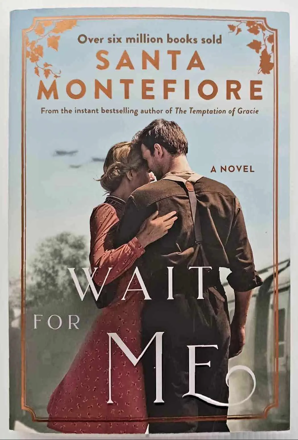 WAIT FOR ME - Santa Montefiore